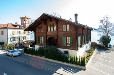 Das Gebäude in dem sich die Ferienwohnung befindet