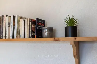 Die Bibliothek in der Ferienwohnung
