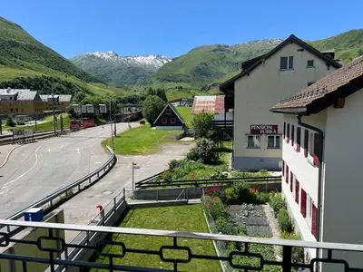 Ein allgemeiner Bergblick oder ein Berglick von der Ferienwohnung aus