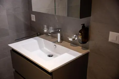 Ein Badezimmer in der Unterkunft Le Chamois l Ski-out l Standing