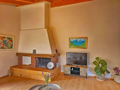 TV/Unterhaltungsangebot in der Unterkunft Sawasdee Jungfrau Apartment