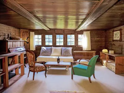 Ein Sitzbereich in der Unterkunft Apartment Zumoberhaus by Interhome