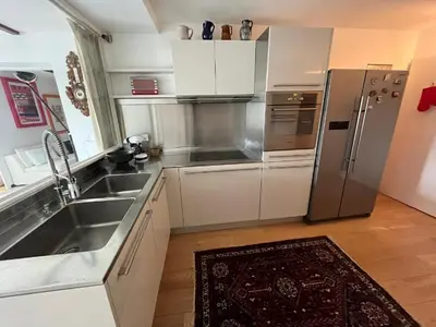 Küche/Küchenzeile in der Unterkunft Bel appartement deux chambres à coucher Etrier