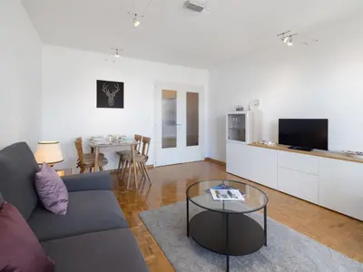 TV/Unterhaltungsangebot in der Unterkunft Apartment Marigny Dent-Blanche 25 by Interhome