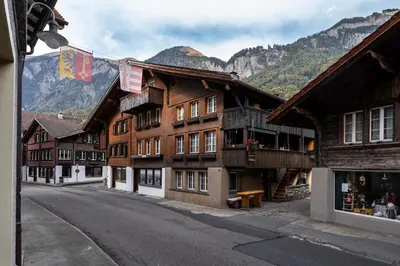 Ein allgemeiner Bergblick oder ein Berglick von der Ferienwohnung aus