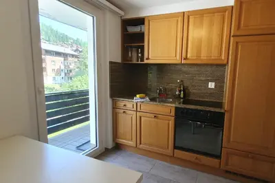 Küche/Küchenzeile in der Unterkunft Chalet Lärchenheim, central SaasFee close to AlpinExpress