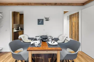 Ein Sitzbereich in der Unterkunft Elegant studio au coeur des Alpes