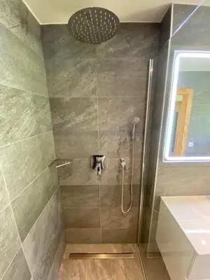 Ein Badezimmer in der Unterkunft 3,5 Zimmer Attikawohnung mit Traumaussicht