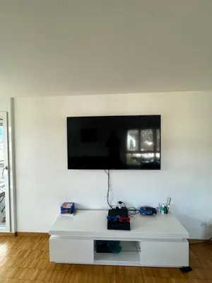 TV/Unterhaltungsangebot in der Unterkunft Sherd room in apartment