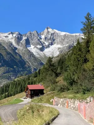 Naturlandschaft in der Nähe des Chalets