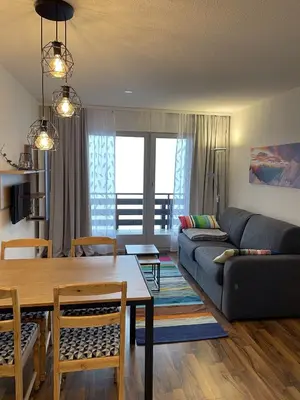 Ein Sitzbereich in der Unterkunft Fontanettaz V 014 - MOUNTAIN apartment 4 pers
