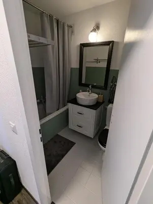 Ein Badezimmer in der Unterkunft Ski-In, ski-out Thyon