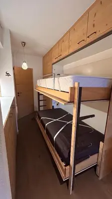 Ein Bett oder Betten in einem Zimmer der Unterkunft Ski-in and out in Thyon 2000
