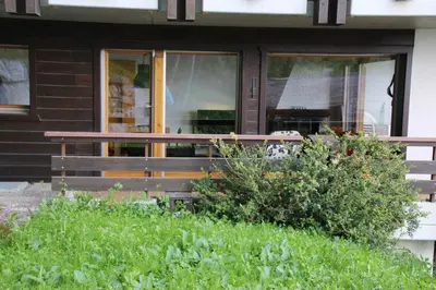 Ein Garten an der Unterkunft Orée du Bois OB A1 - PLEASANT apartment 6 pers