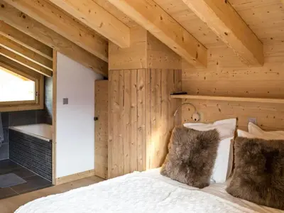 Ein Bett oder Betten in einem Zimmer der Unterkunft Chalet in Les Masses with garden