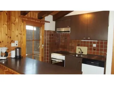 Küche/Küchenzeile in der Unterkunft Apartment in Veysonnaz 200m from Ski Slopes