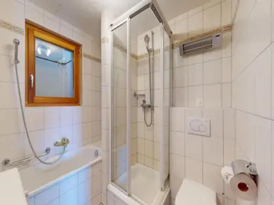 Ein Badezimmer in der Unterkunft Chalet in Thyon-Les Collons