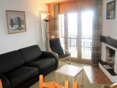 Ein Sitzbereich in der Unterkunft Apartment in Veysonnaz near Ski Lift
