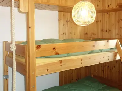 Ein Bett oder Betten in einem Zimmer der Unterkunft Cozy Apartment With Mountain Views