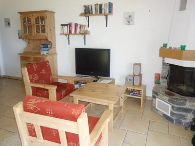 TV/Unterhaltungsangebot in der Unterkunft Charming Apartment With Valley View
