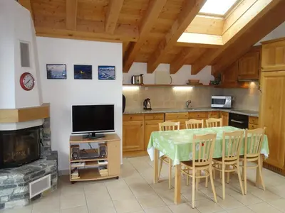 Küche/Küchenzeile in der Unterkunft Hilltop apartment with views