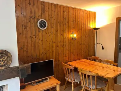 TV/Unterhaltungsangebot in der Unterkunft Modern apartment near ski area