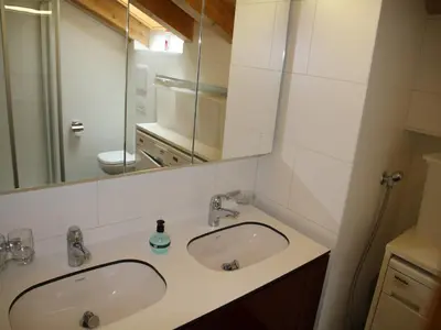 Ein Badezimmer in der Unterkunft Apartment in Veysonnaz near Gondola & Spa