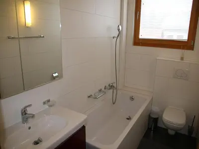 Ein Badezimmer in der Unterkunft Apartment in Veysonnaz near Gondola & Spa