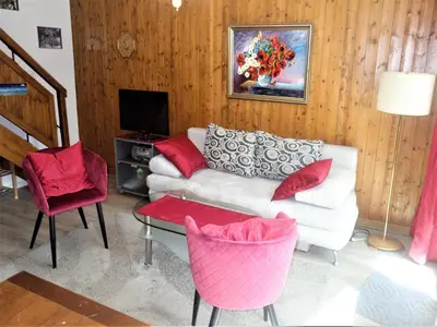 Ein Sitzbereich in der Unterkunft Luxury apartment in the heart of valley