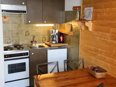Küche/Küchenzeile in der Unterkunft Studio in Veysonnaz near Ski Lift