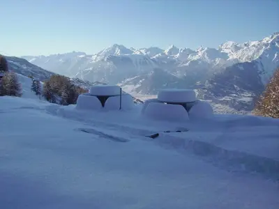 Stunning apartment with mountain view im Winter