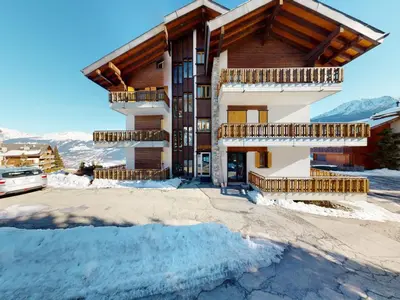 Ein allgemeiner Bergblick oder ein Berglick von der Ferienwohnung aus