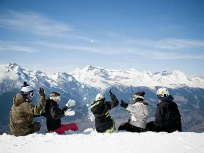 Gäste, die in der Unterkunft Chalet in Veysonnaz with hot tub übernachten