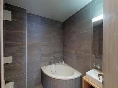 Grundriss der Unterkunft Apartment with swimming pool access