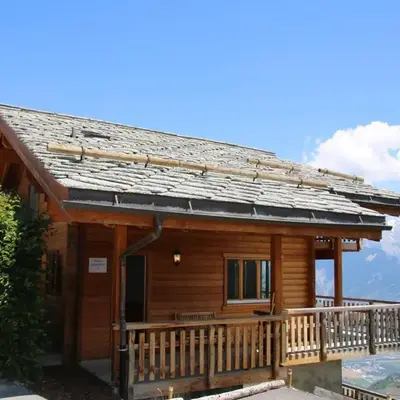 Chalet in Veysonnaz with mountain view
