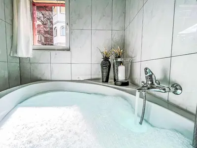 Ein Badezimmer in der Unterkunft Apartment Residence Chateau B-2 by Interhome