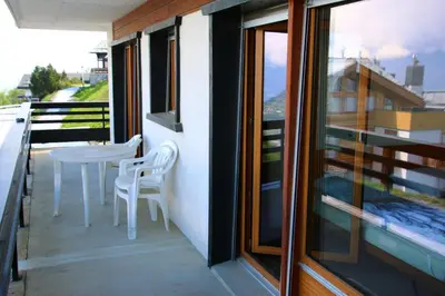 Ein Balkon oder eine Terrasse in der Unterkunft Mont-Rouge E 010 - VIEW apartment 8 pers