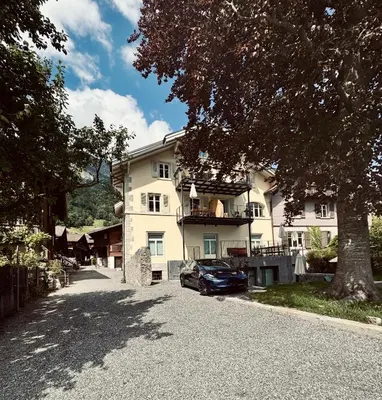 Das Gebäude in dem sich die Ferienwohnung befindet