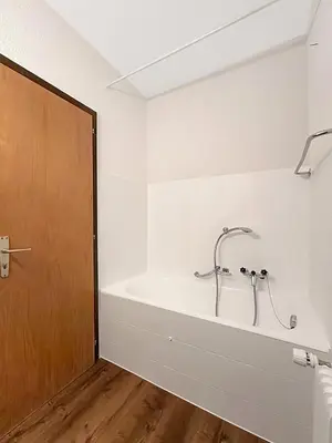Ein Badezimmer in der Unterkunft Slopeside Studio - 4 Valleys - Swiss Alps