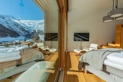 Ein allgemeiner Bergblick oder ein Berglick von der Ferienwohnung aus