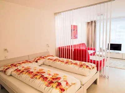 Ein Bett oder Betten in einem Zimmer der Unterkunft Apartment Cristal-8 by Interhome