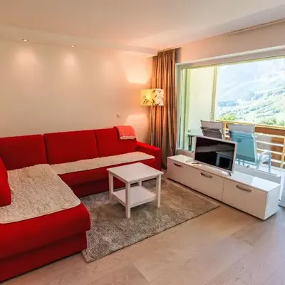 Apartment Cristal-6 by Interhome