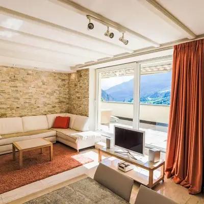 Apartment Cristal-10 by Interhome