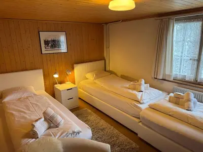 Ein Bett oder Betten in einem Zimmer der Unterkunft Quietly situated holiday home with marvelous mountain views