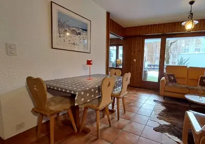 Ein Sitzbereich in der Unterkunft Viva Crans-Montana, rapport qualité prix imbattable