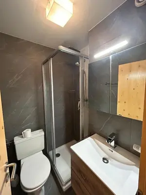Ein Badezimmer in der Unterkunft Greppons O 013 - MOUNTAIN apartment 6 pers