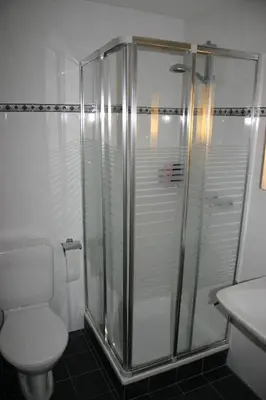 Ein Badezimmer in der Unterkunft Mayens de l Ours AZ 013 - MOUNTAIN apartment 8p