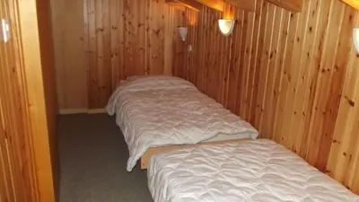 Ein Bett oder Betten in einem Zimmer der Unterkunft Mayens de l Ours DZ 130 - MOUNTAIN apartment 8 pers