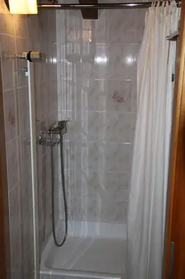 Ein Badezimmer in der Unterkunft Mayens de l Ours DZ 130 - MOUNTAIN apartment 8 pers