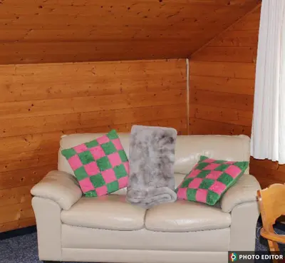 Ein Sitzbereich in der Unterkunft Zentrale Ferienwohnung in Grindelwald